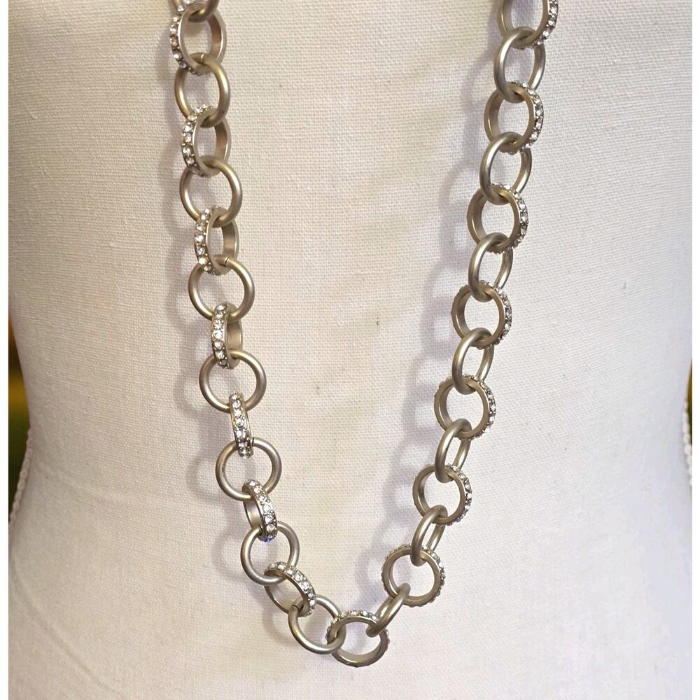 Link Chain Chico's Necklace Interlocked Circle Rhinestones Matte Gold Tone 40" L - Picture 2 of 10